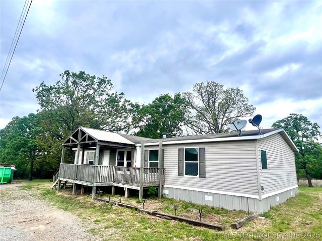 7016 E 303rd Street S, Porum, OK 74455