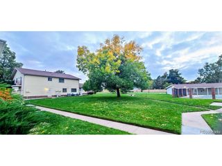 3355 S Flower St 106, Lakewood, CO 80227