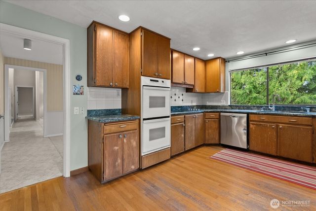 4529 153rd Avenue SE, Bellevue, WA 98006