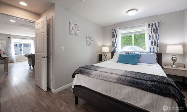 9320 220th Street SW, Edmonds, WA 98020