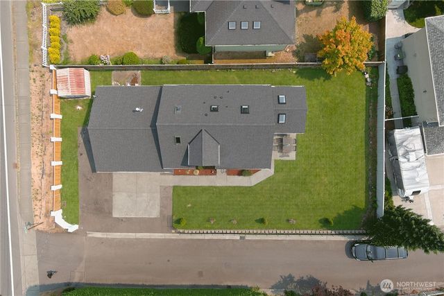 9320 220th Street SW, Edmonds, WA 98020