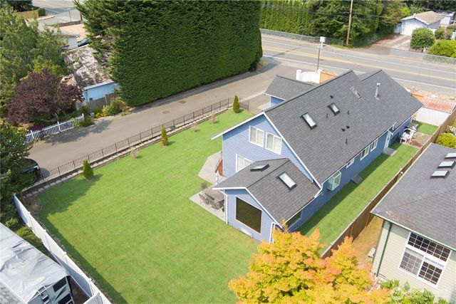 9320 220th Street SW, Edmonds, WA 98020