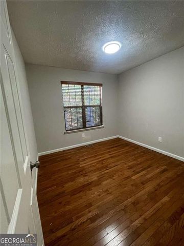 3015 Cascade Manor Drive, Decatur, GA 30034