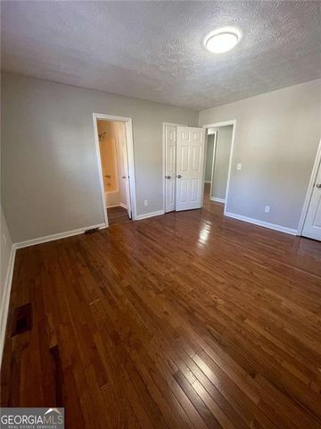 3015 Cascade Manor Drive, Decatur, GA 30034