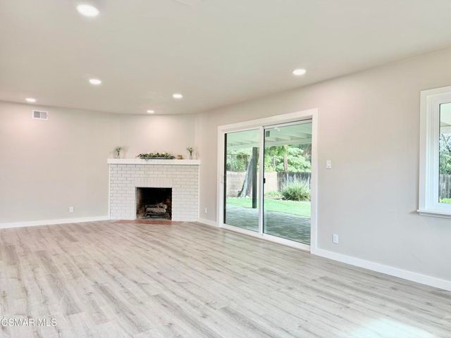 7092 Harmon Drive, Ventura, CA 93003