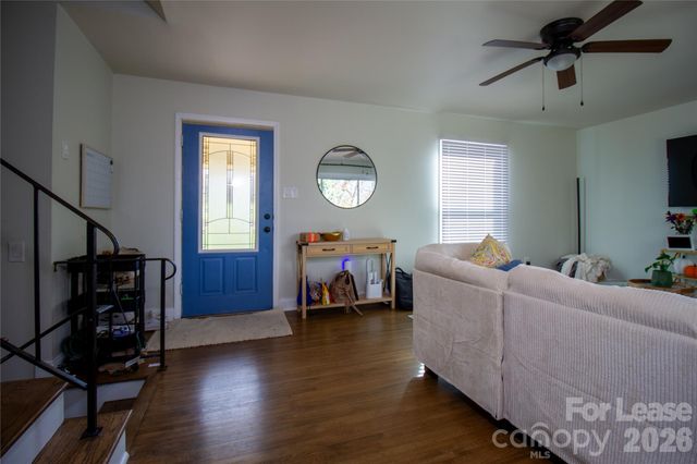 3520 Sargeant Drive, Charlotte, NC 28217