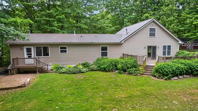 1969 Barbara Lane, Harrison, MI 48625