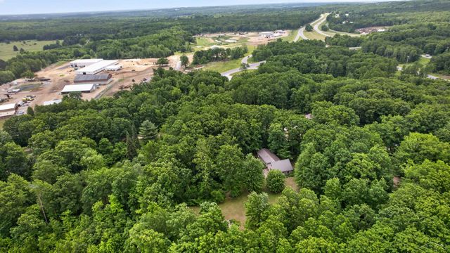 1969 Barbara Lane, Harrison, MI 48625