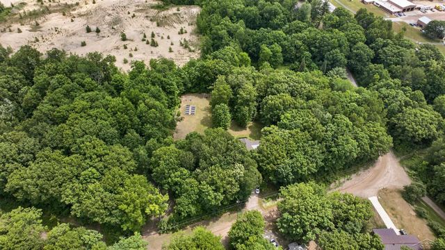 1969 Barbara Lane, Harrison, MI 48625