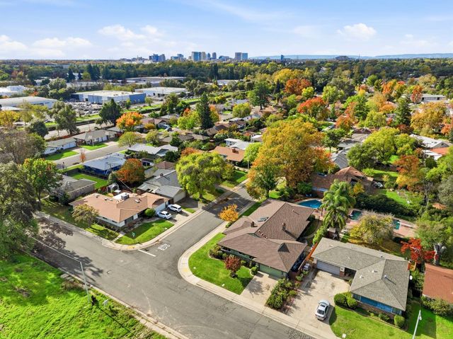 195 Baxter Ave, Sacramento, CA 95815