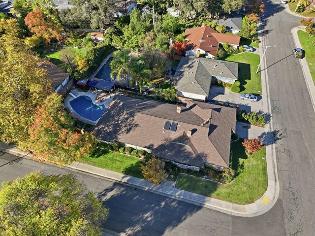 195 Baxter Ave, Sacramento, CA 95815