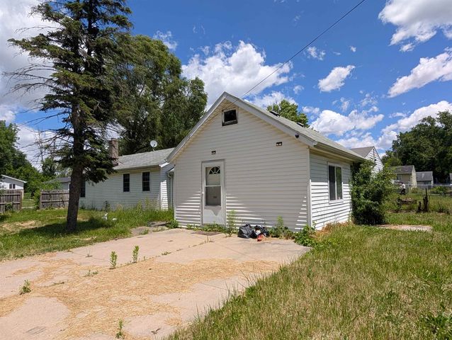 2286 California Avenue, Saginaw, MI 48601