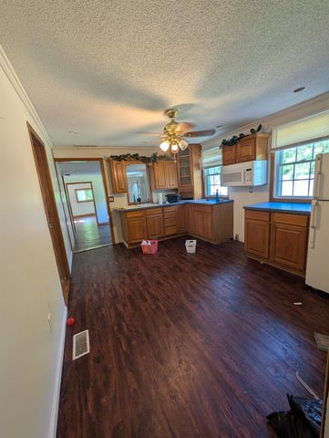 2286 California Avenue, Saginaw, MI 48601