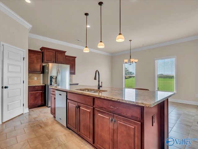 16979 Fieldway Circle, Harvest, AL 35749