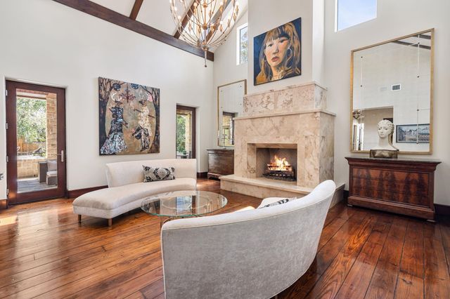 354 Piney Point Road, Houston, TX 77024