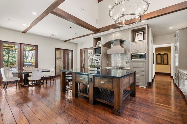 354 Piney Point Road, Houston, TX 77024