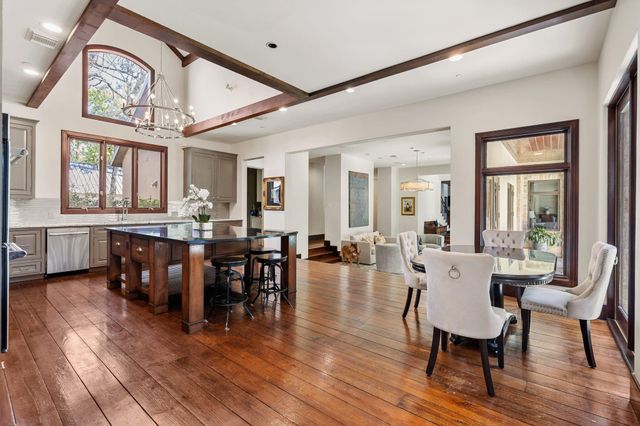 354 Piney Point Road, Houston, TX 77024