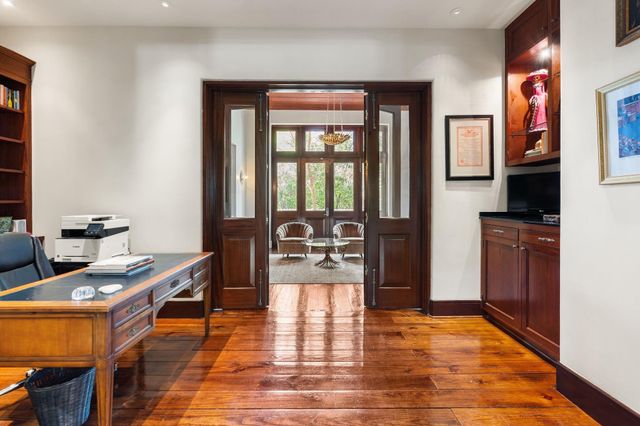 354 Piney Point Road, Houston, TX 77024