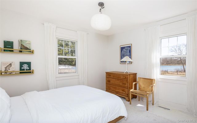 13 Tarkettle Road, Shelter Island, NY 11964