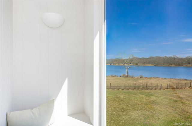 13 Tarkettle Road, Shelter Island, NY 11964