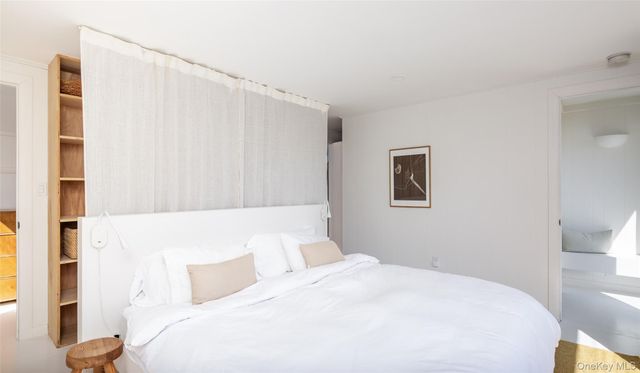 13 Tarkettle Road, Shelter Island, NY 11964