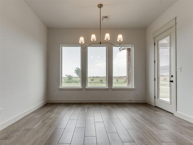 9100 Avington Way, Guthrie, OK 73044