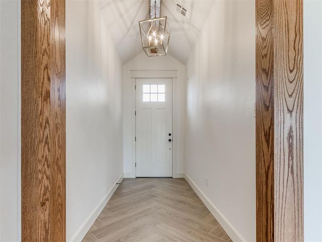 9100 Avington Way, Guthrie, OK 73044