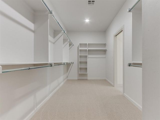 9100 Avington Way, Guthrie, OK 73044