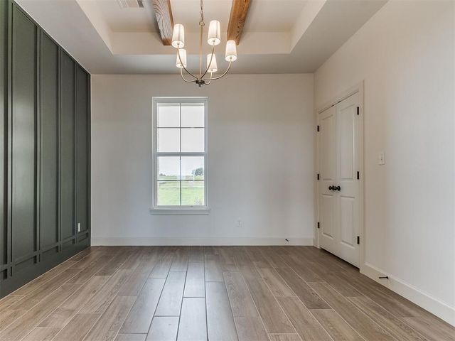 9100 Avington Way, Guthrie, OK 73044