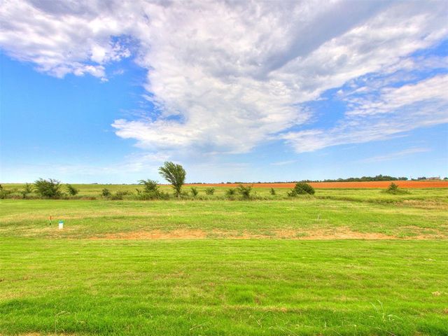 9100 Avington Way, Guthrie, OK 73044