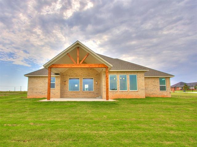 9100 Avington Way, Guthrie, OK 73044