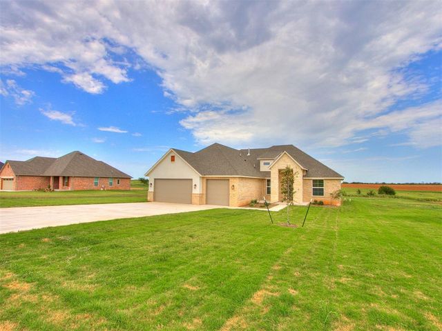 9100 Avington Way, Guthrie, OK 73044