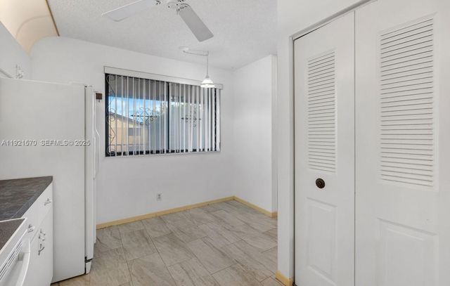 160 SE 7th St 405, Deerfield Beach, FL 33441