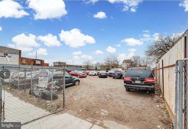 310-312 KAIGHN AVE, Camden, NJ 08103