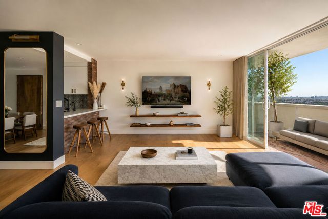 8787 Shoreham Drive 707, West Hollywood, CA 90069