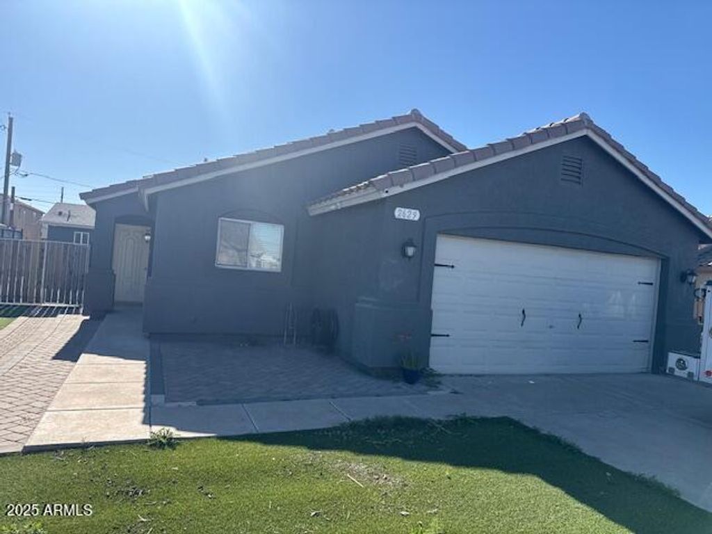 2629 E JONES Avenue A, Phoenix, AZ 85040