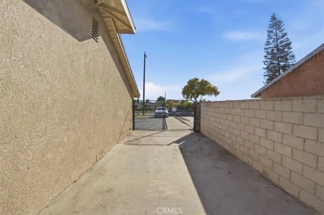 1512 W 6th Street, Ontario, CA 91762