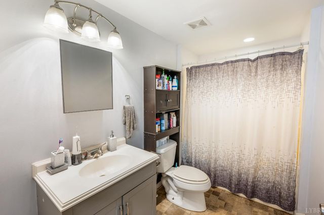 219 Pleasant Street, Lynchburg, VA 24501