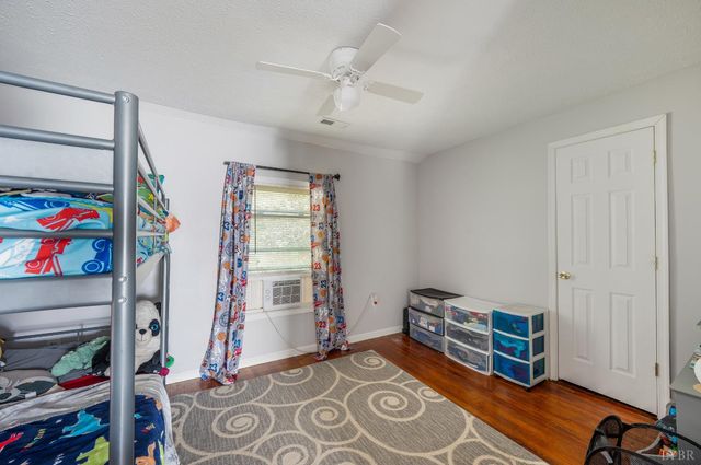 219 Pleasant Street, Lynchburg, VA 24501