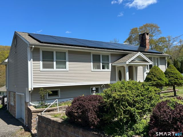 205 West Road, Beacon Falls, CT 06403