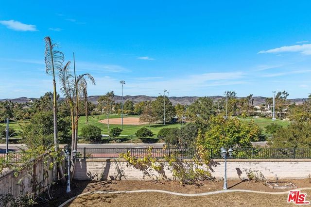 1061 Boulder Place, Oceanside, CA 92057