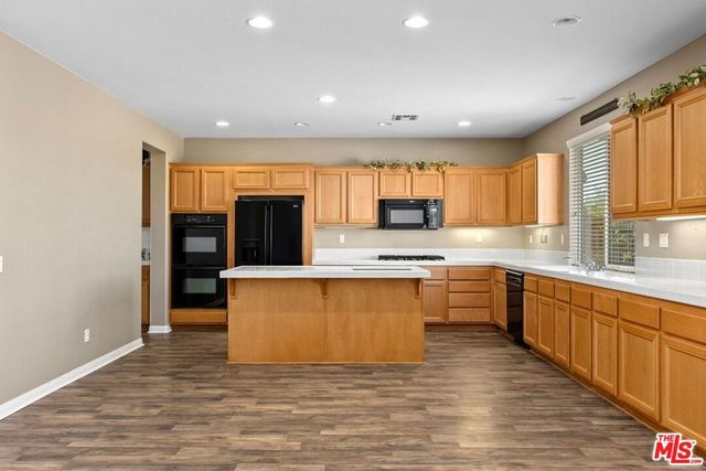 1061 Boulder Place, Oceanside, CA 92057