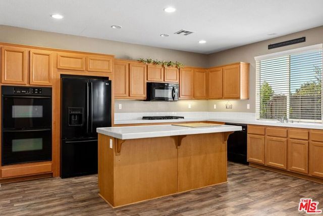 1061 Boulder Place, Oceanside, CA 92057