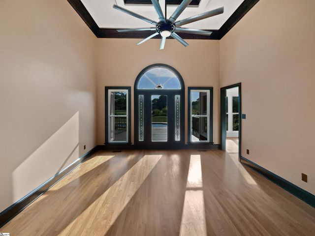 1611 Scuffletown Road, Fountain Inn, SC 29644