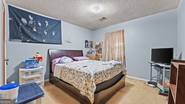 5975 Great Oaks Drive, Lithonia, GA 30058