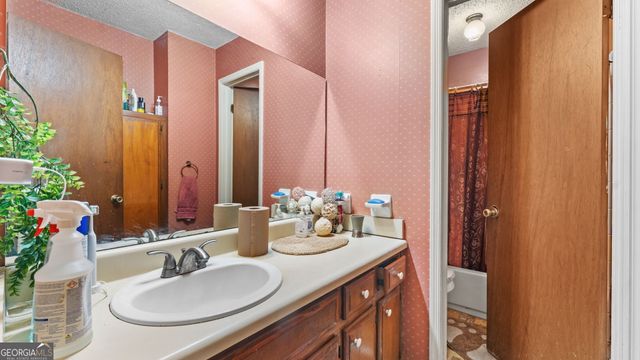 5975 Great Oaks Drive, Lithonia, GA 30058