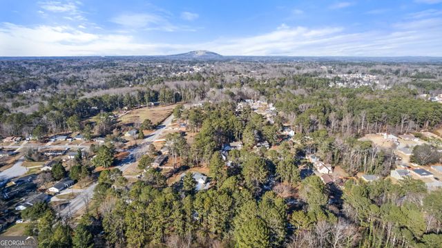 5975 Great Oaks Drive, Lithonia, GA 30058