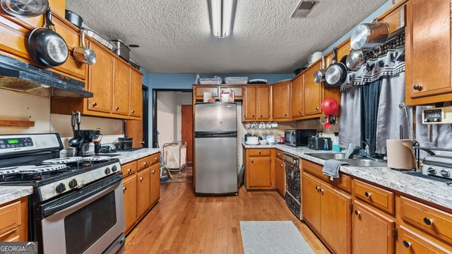 5975 Great Oaks Drive, Lithonia, GA 30058