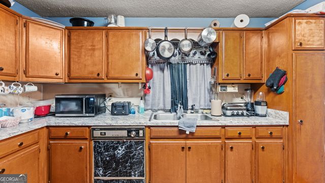 5975 Great Oaks Drive, Lithonia, GA 30058