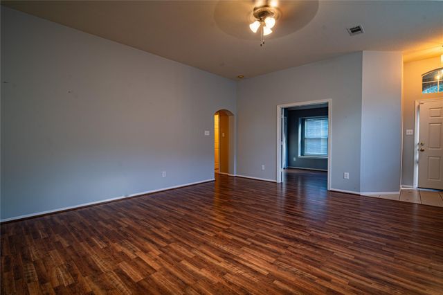 32102 Annice Lane, Pinehurst, TX 77362